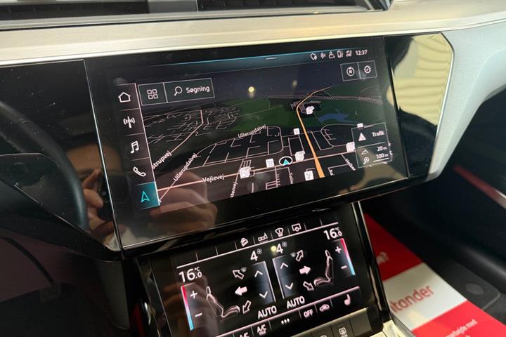 Sort Audi e-tron fra 2019