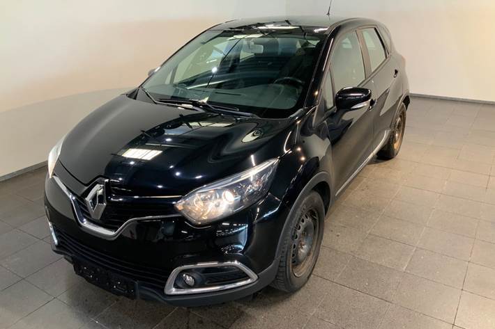 Sort Renault Captur fra 2015 set udefra