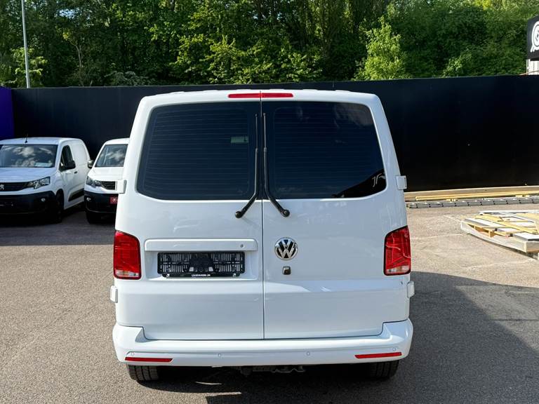 VW Transporter 2,0 TDi 199 Kassevogn DSG 4Motion kort