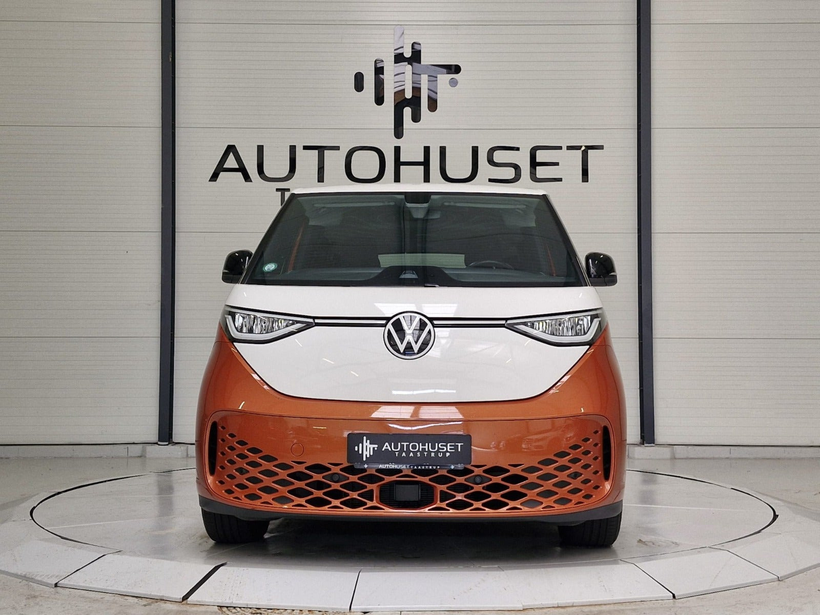 Orange VW ID.Buzz fra 2025