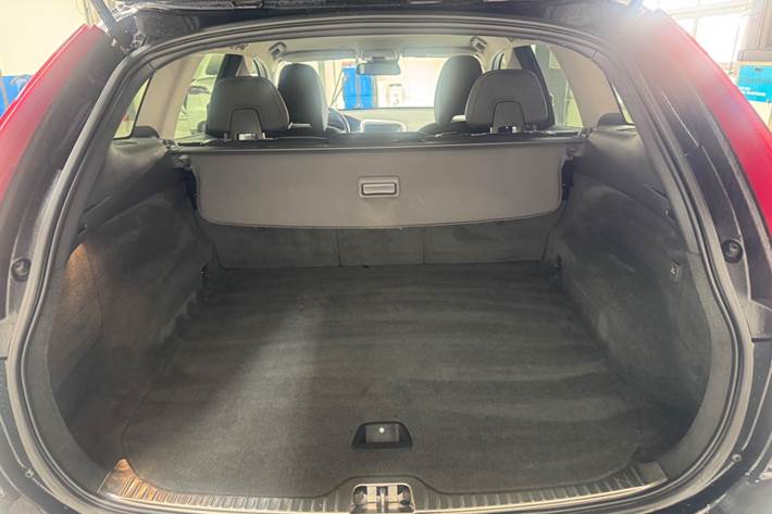 Sort Volvo XC60 fra 2015