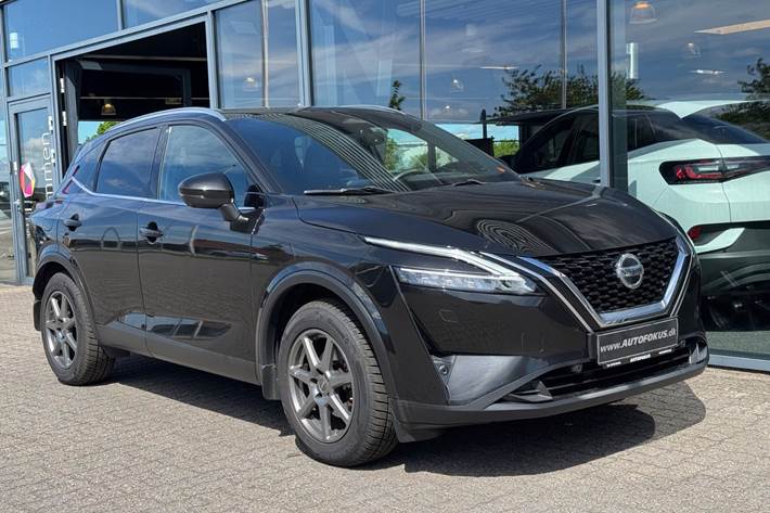 Sort Nissan Qashqai fra 2021