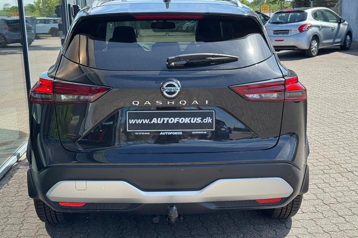 Sort Nissan Qashqai fra 2021