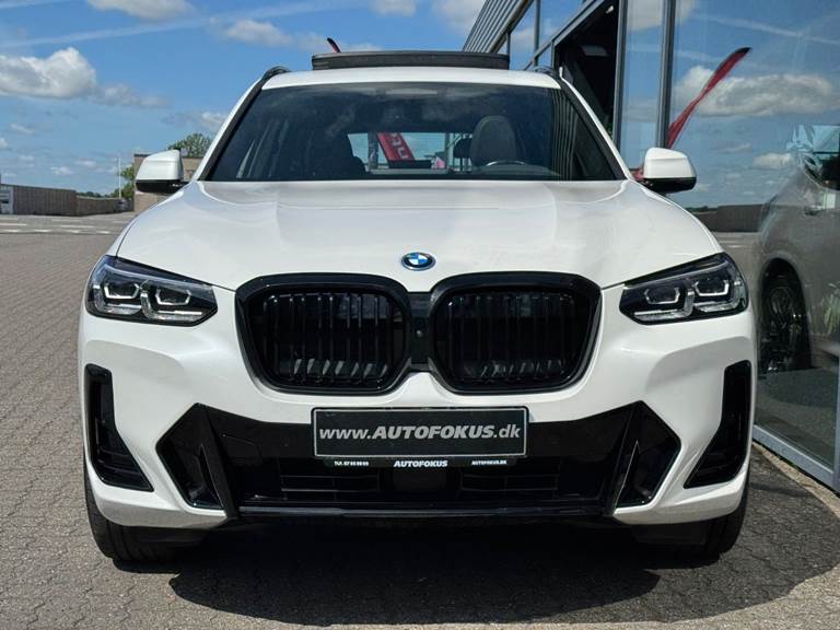 BMW iX3 Charged Plus M-Sport