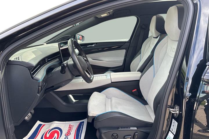 Sort VW ID.7 fra 2024