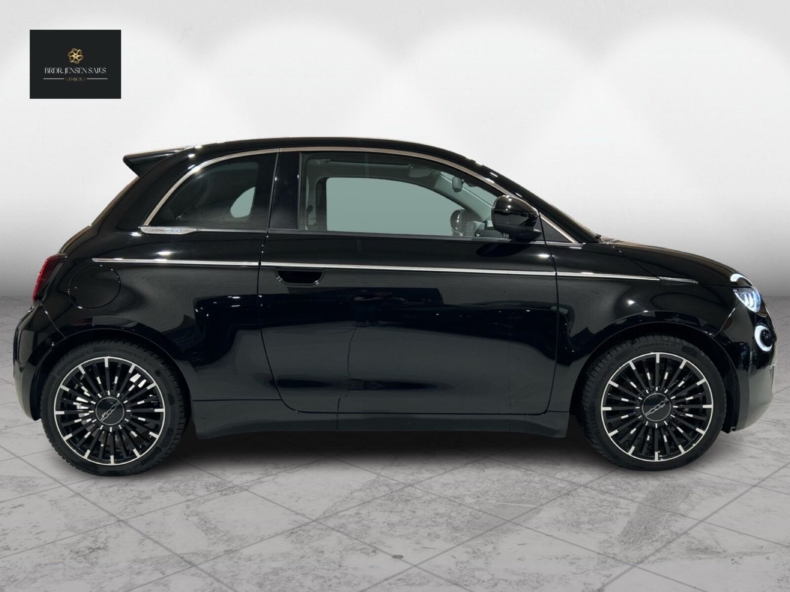 Sort Fiat 500e fra 2023