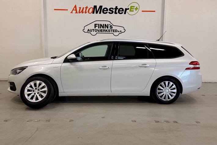 Hvid Peugeot 308 fra 2019