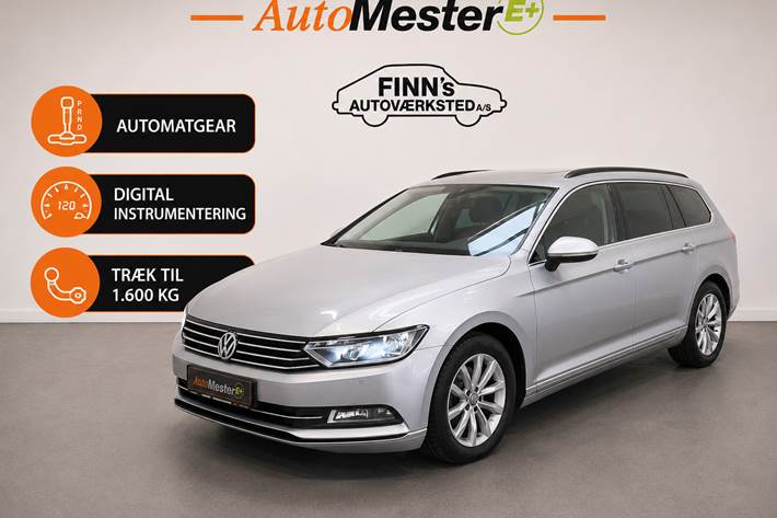Sølv VW Passat fra 2018 set udefra