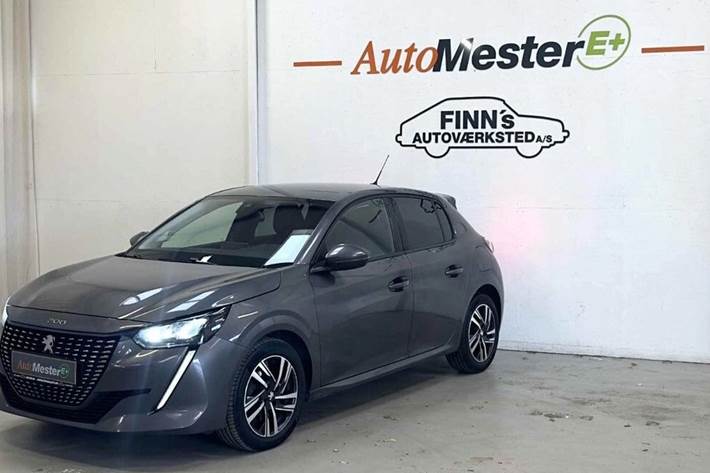 Grå Peugeot 208 fra 2021
