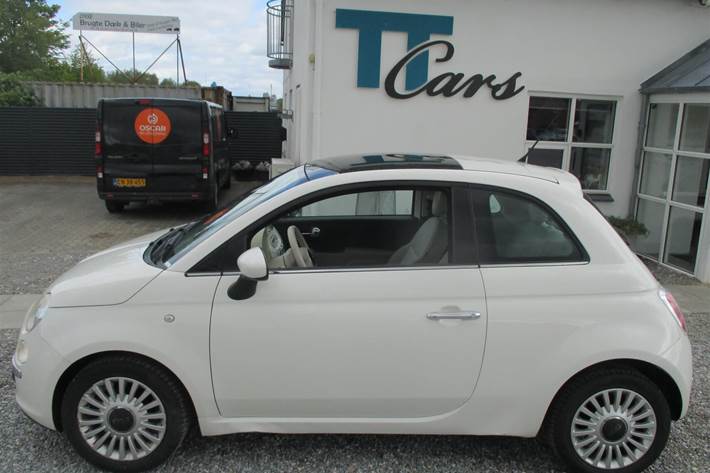 Hvid Fiat 500 fra 2010