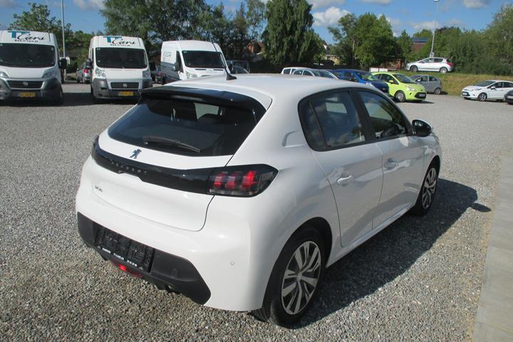 Hvid Peugeot 208 fra 2020