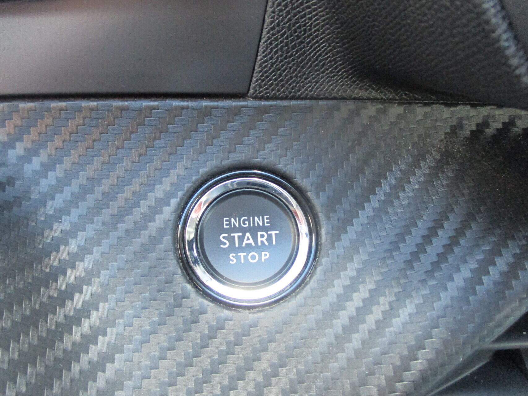 Hvid Peugeot 208 fra 2020