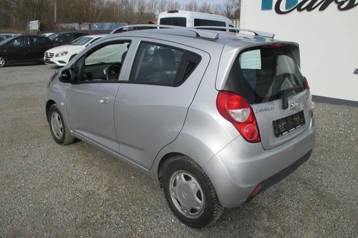 Sølv Chevrolet Spark fra 2014