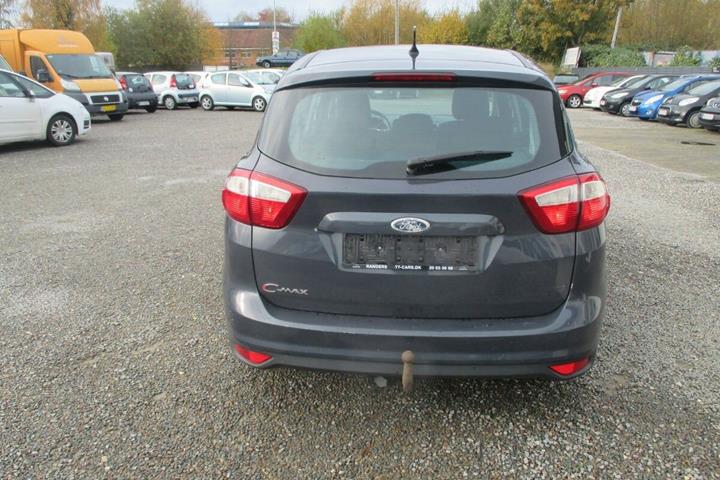 Grå Ford C-MAX fra 2011