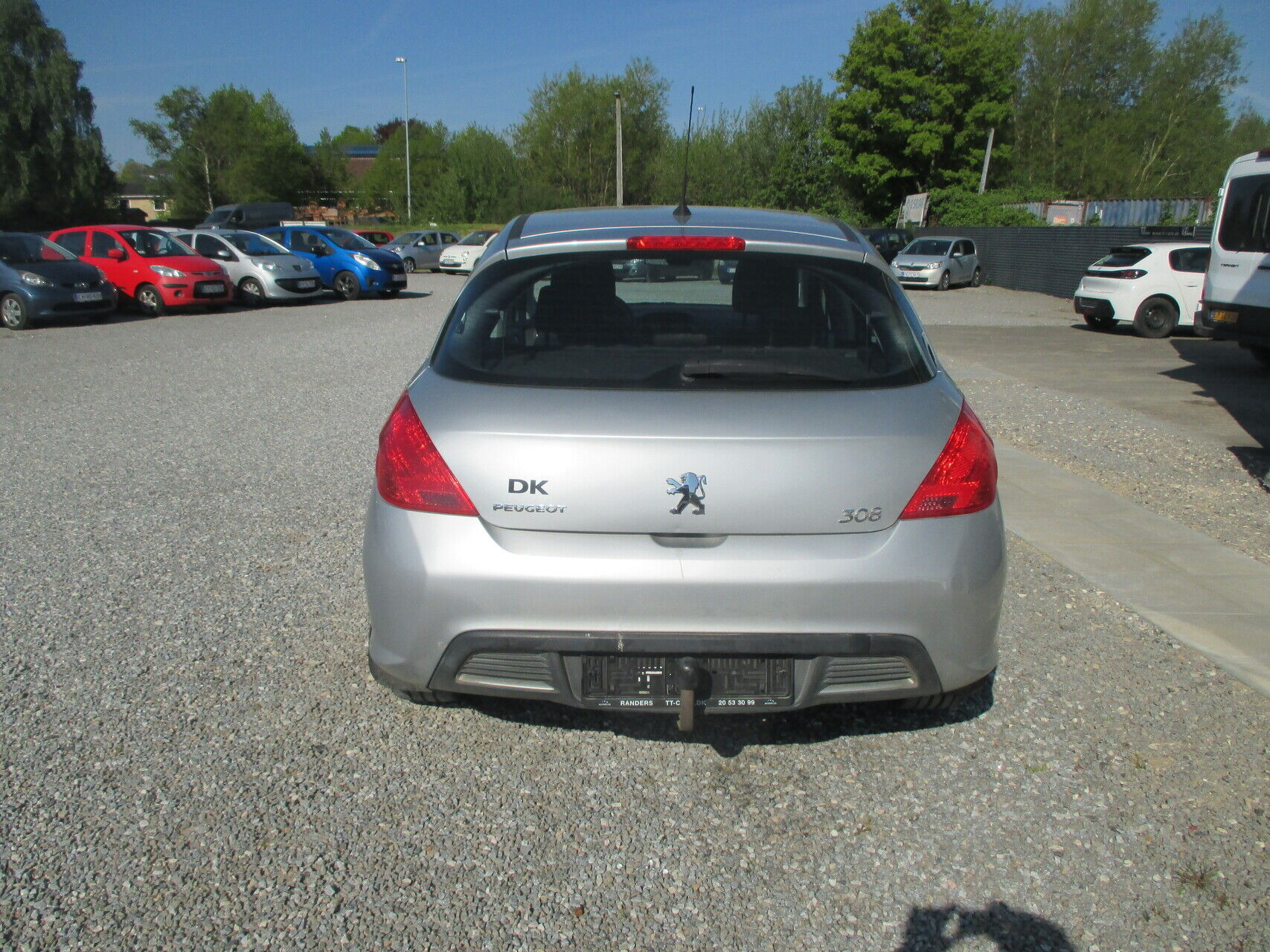 Sølv Peugeot 308 fra 2010