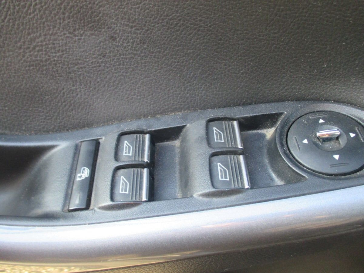 Sort Ford Focus fra 2011