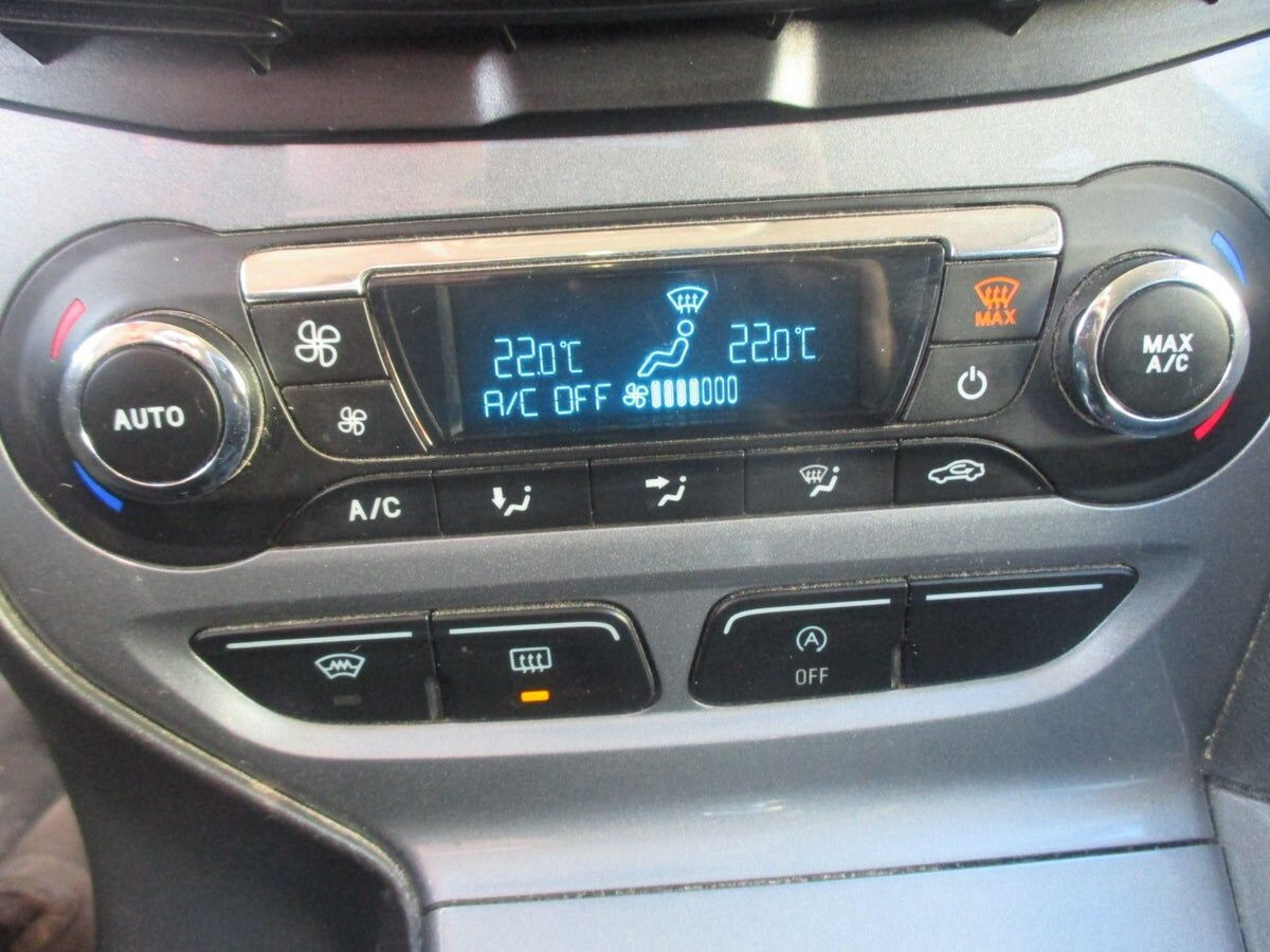 Sort Ford Focus fra 2011