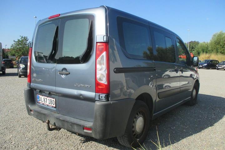 Grå Citroën Jumpy fra 2008