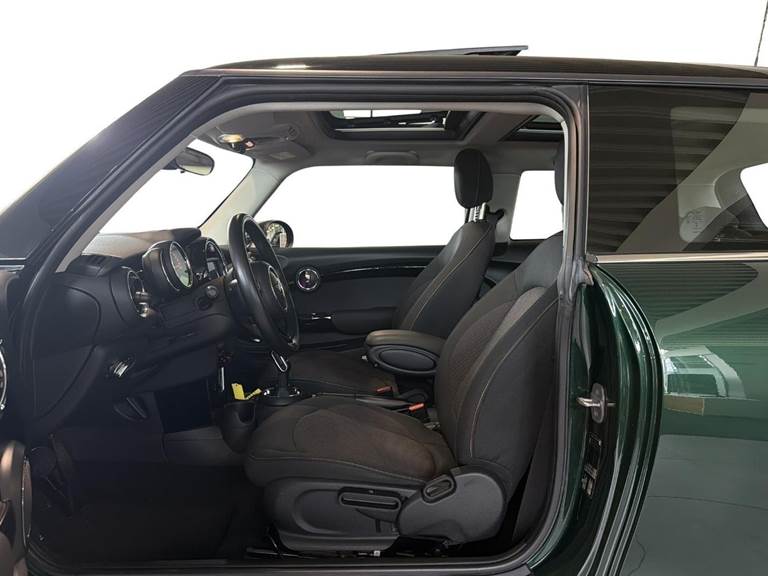 Mini Cooper 1,5 aut.