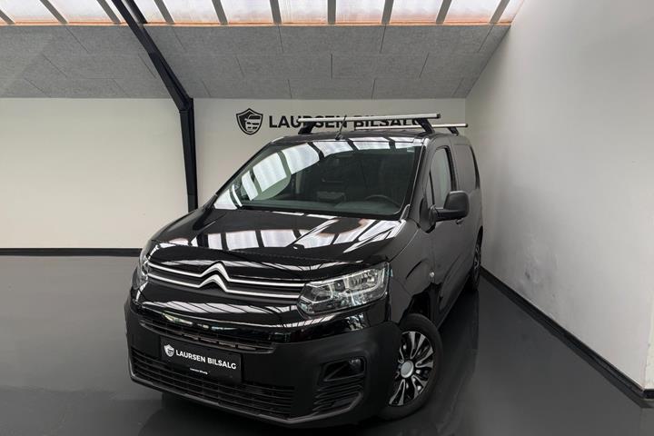 Sort Citroën Berlingo fra 2020