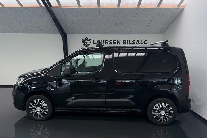 Sort Citroën Berlingo fra 2020