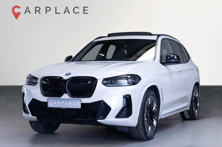 Hvid BMW iX3 fra 2022