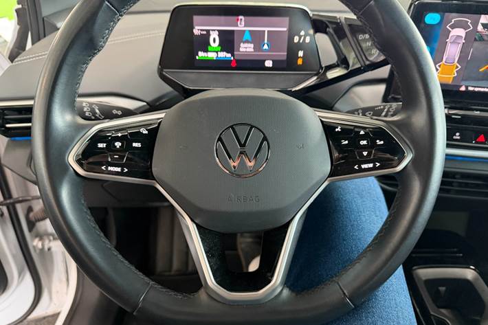 Hvid VW ID.4 fra 2023