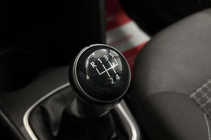 Grå VW Polo fra 2016
