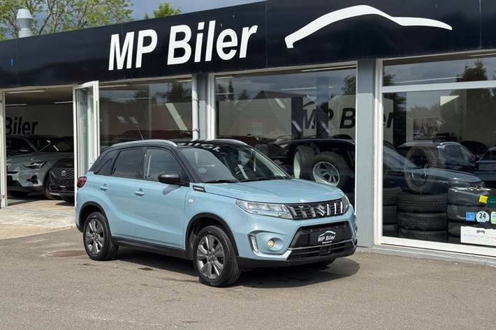 Turquoise Suzuki Vitara fra 2021
