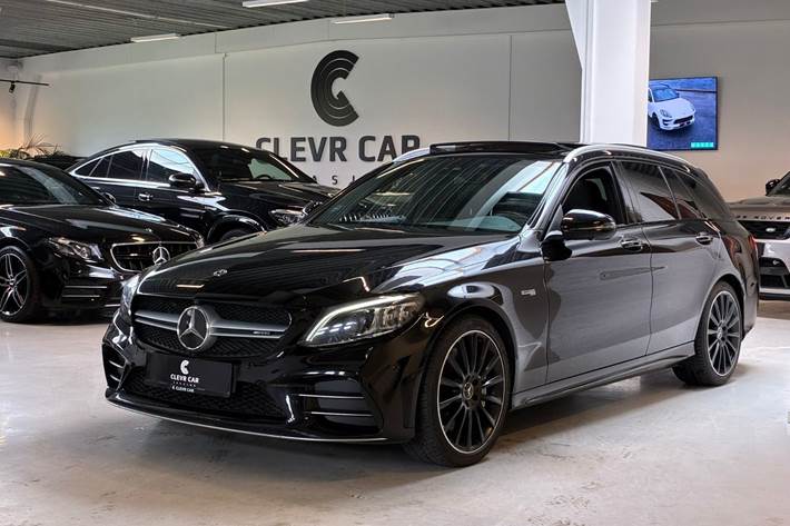 Sort Mercedes C43 fra 2018
