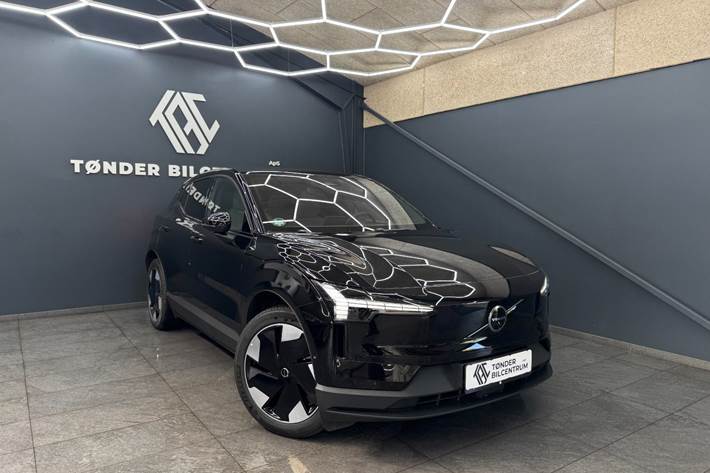 Sort Volvo EX30 fra 2024
