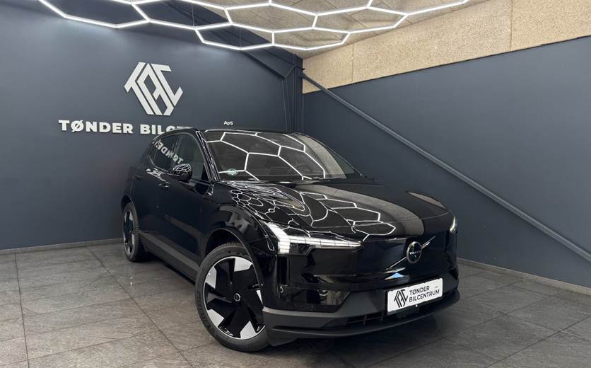 Volvo EX30 Extended Range Ultra