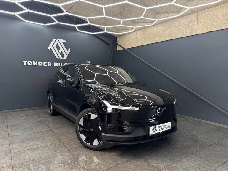 Volvo EX30 Extended Range Ultra