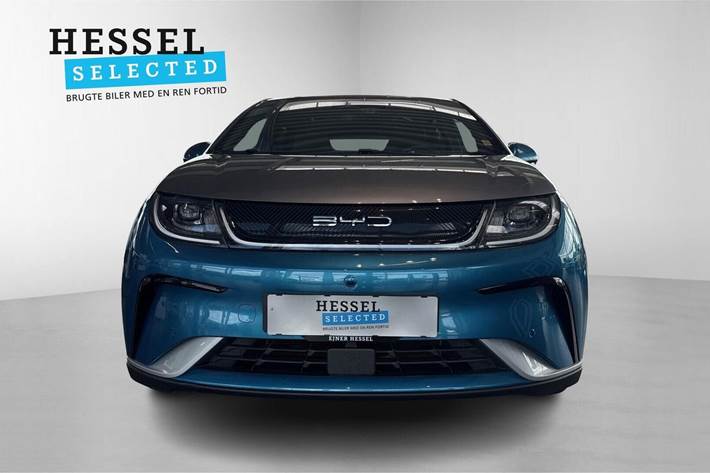 Blå BYD Dolphin fra 2023