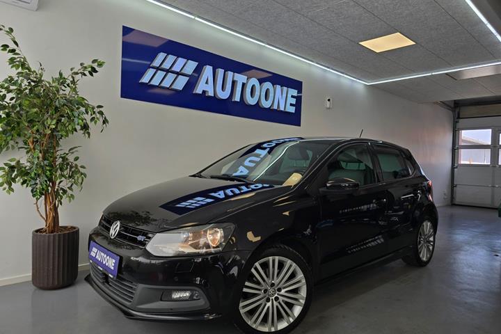 Sort VW Polo fra 2016