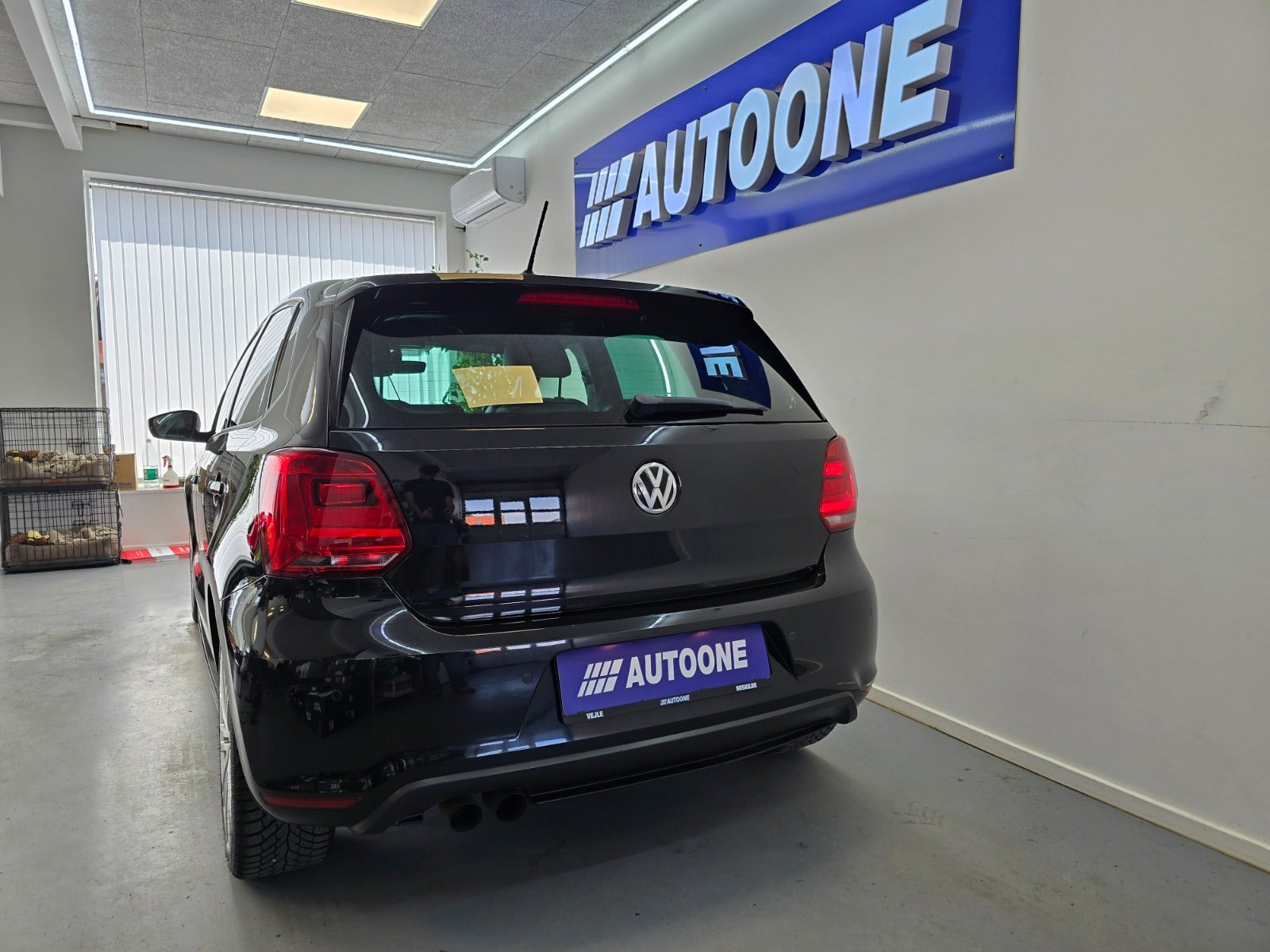 Sort VW Polo fra 2016