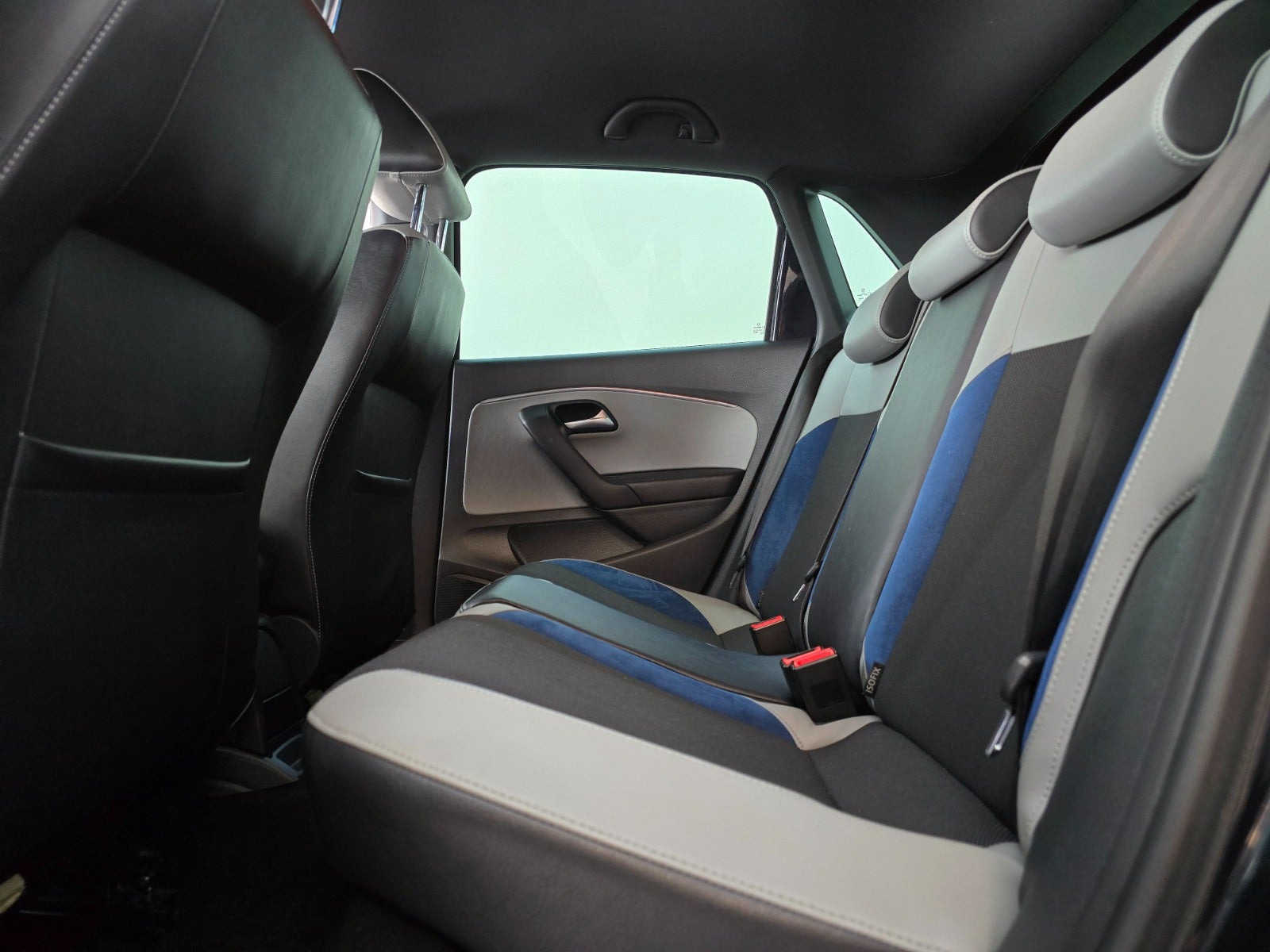 Sort VW Polo fra 2016