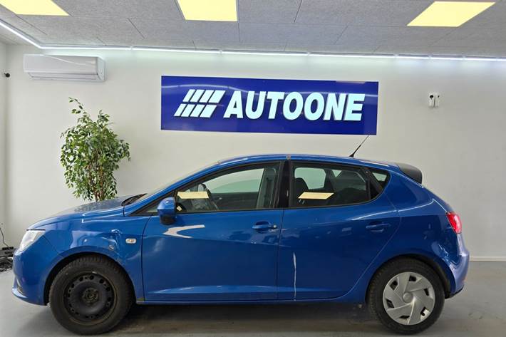 Blå Seat Ibiza fra 2013