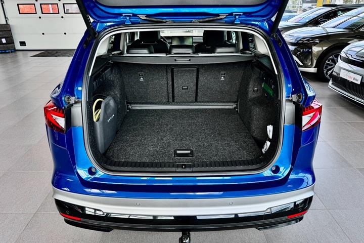 Blå Skoda Enyaq fra 2026