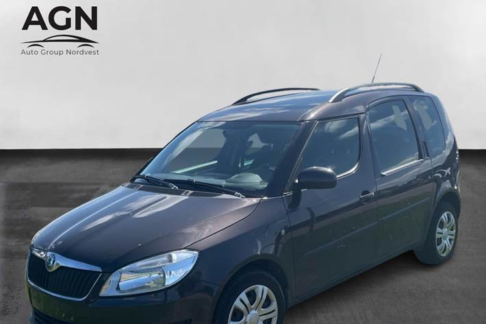 Brun Skoda Roomster fra 2010