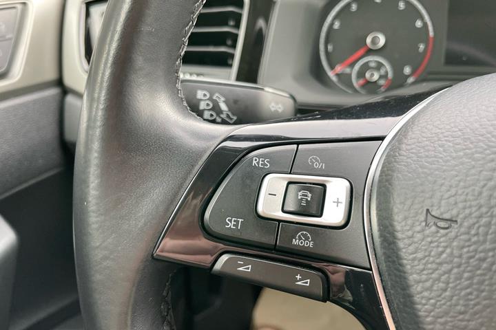 Sort VW Polo fra 2021