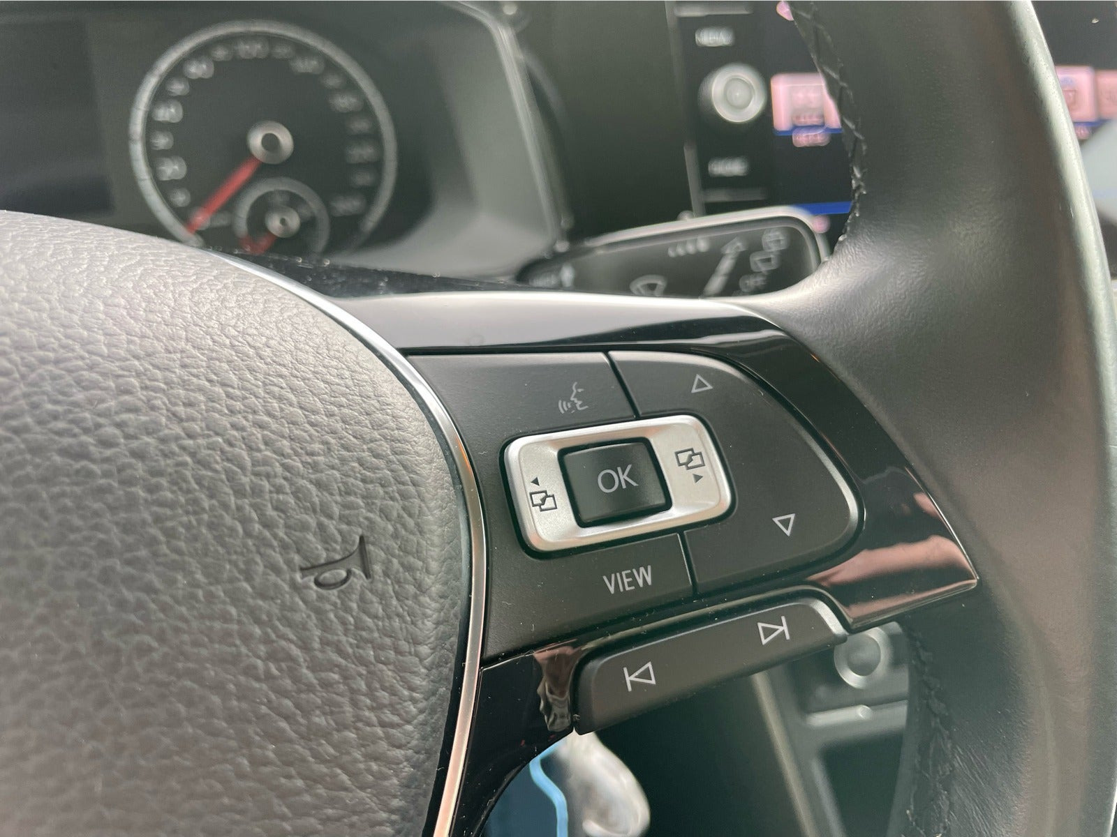 Sort VW Polo fra 2021