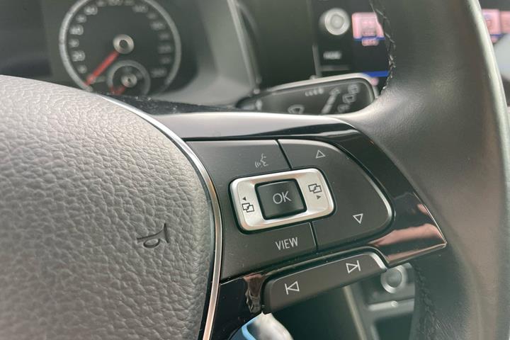 Sort VW Polo fra 2021