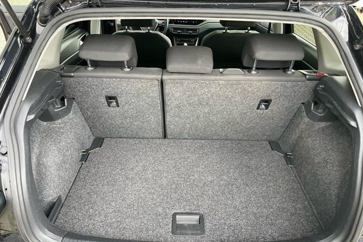 Sort VW Polo fra 2021