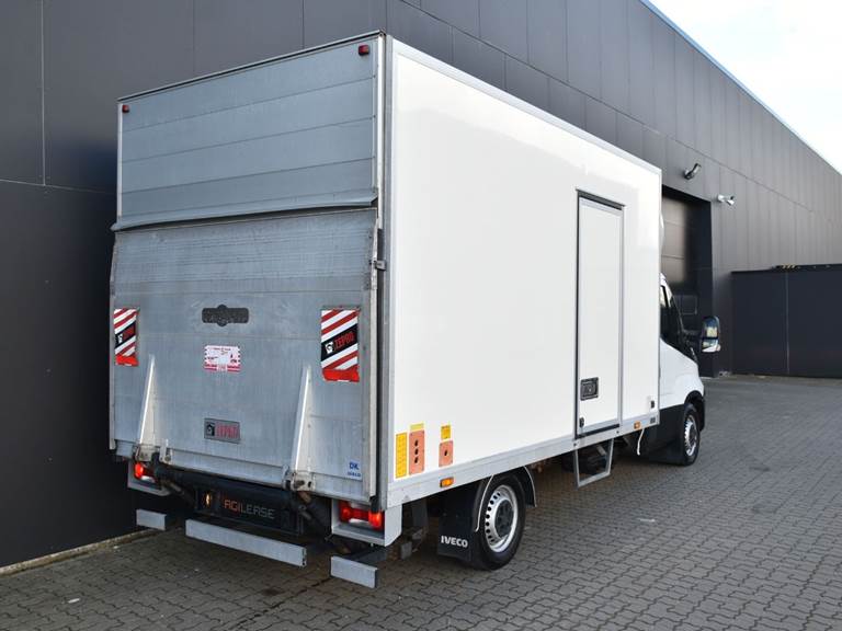 Iveco Daily 3,0 35S18 Alukasse m/lift AG8