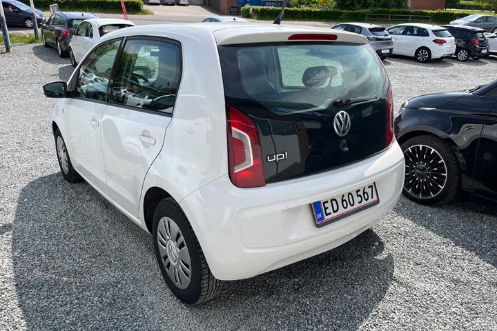 Hvid VW UP! fra 2016