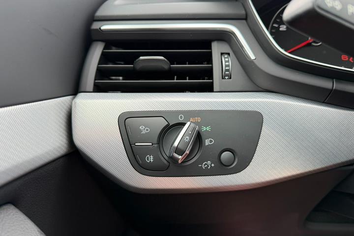 Sort Audi A4 fra 2019