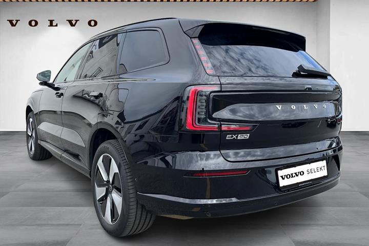 Sort Volvo EX90 fra 2025