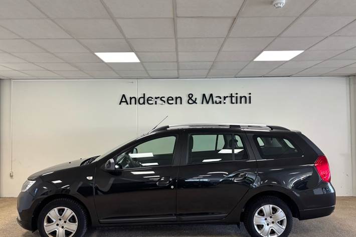 Sort Dacia Logan fra 2020