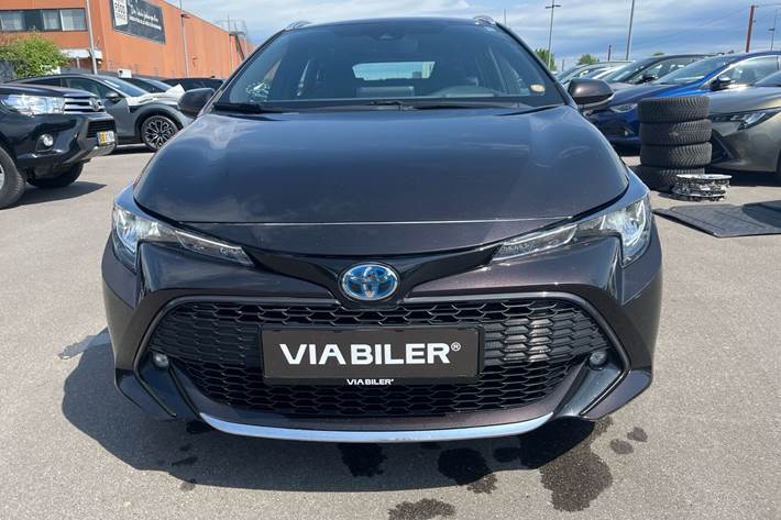 Brun Toyota Corolla fra 2019